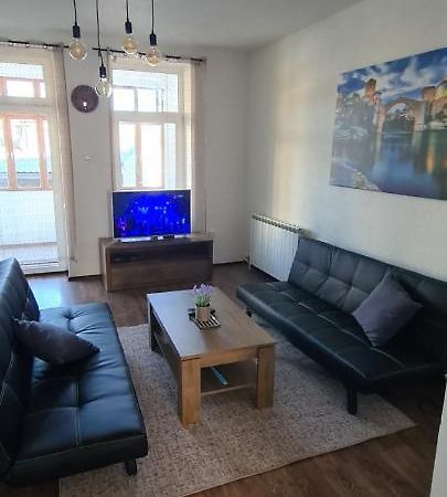 Ferienwohnung Grand Old Bistrik SJJ Exterior foto